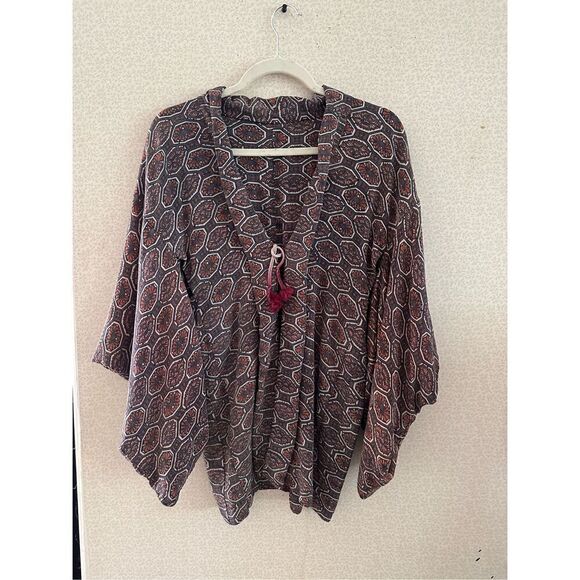 No Brand Jackets & Blazers - Vintage Japanese Kimono in Shades of Brown and White, Tie Closure, Lightweight
